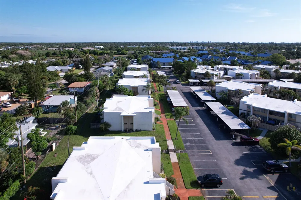 1310 NE 14th Court #K17 Jensen Beach, FL 34957