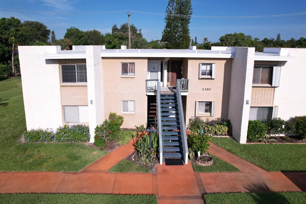 1310 NE 14th Court #K17 Jensen Beach, FL 34957