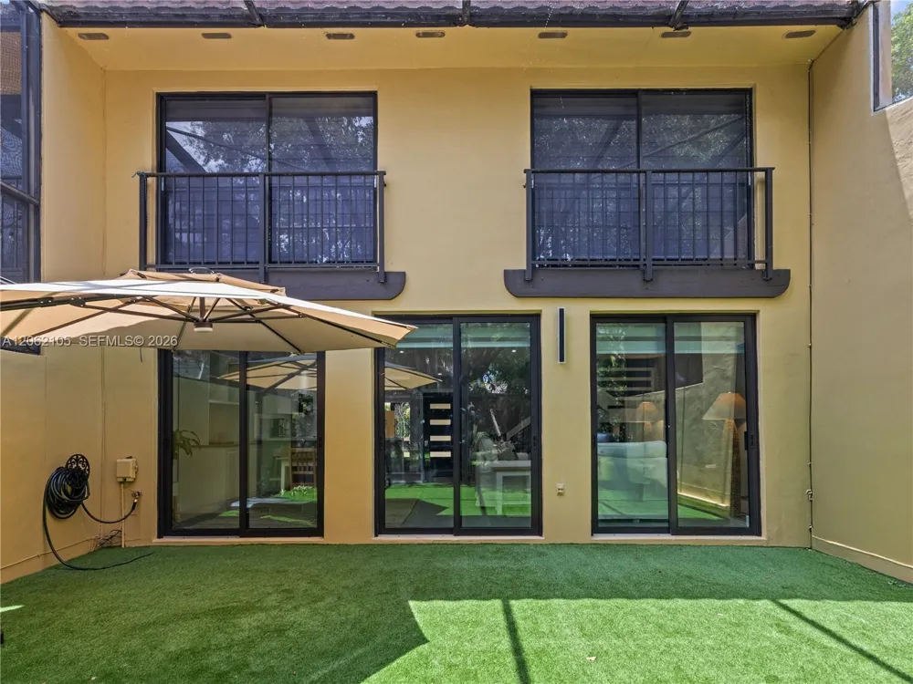 9853 Costa Del Sol Blvd #103-F Doral, FL 33178