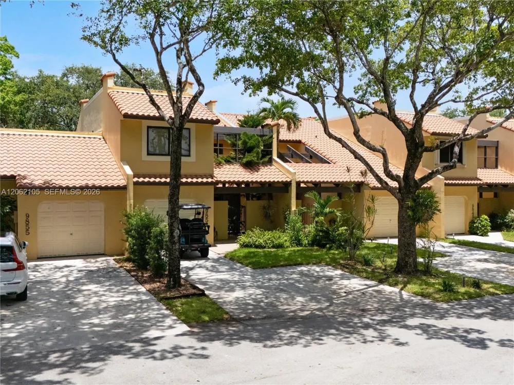 9853 Costa Del Sol Blvd #103-F Doral, FL 33178