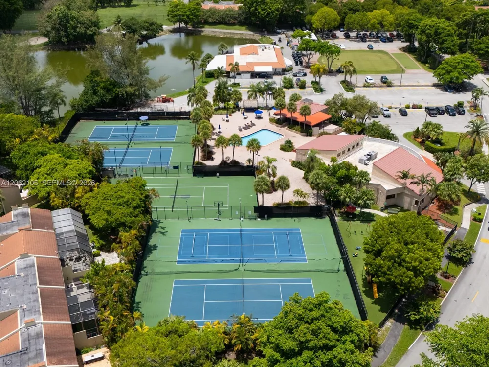 9853 Costa Del Sol Blvd #103-F Doral, FL 33178