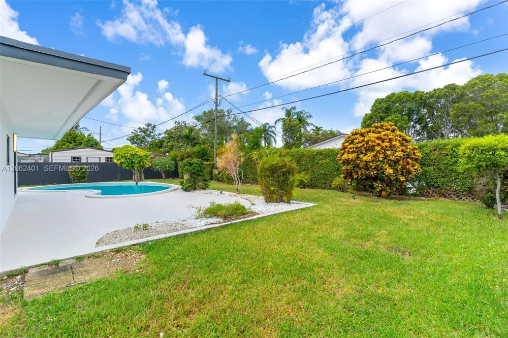 17630 SW 108th Ct Miami, FL 33157