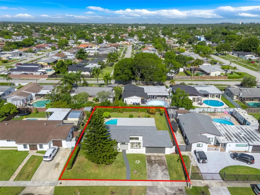 17630 SW 108th Ct Miami, FL 33157