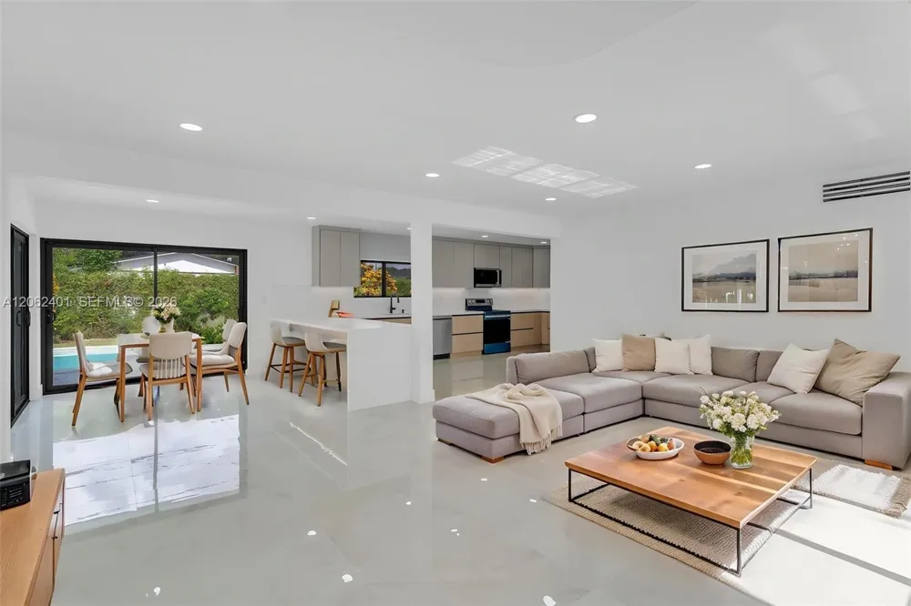 17630 SW 108th Ct Miami, FL 33157