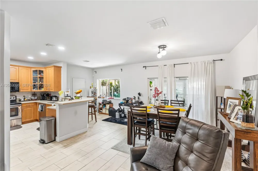 1844 SW 102nd Way Miramar, FL 33025