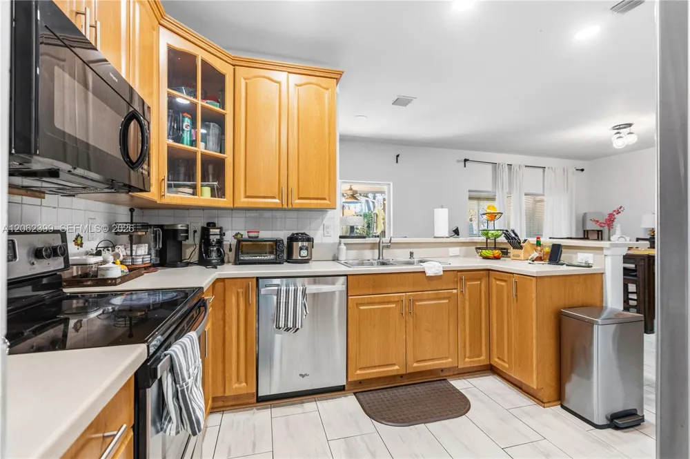 1844 SW 102nd Way Miramar, FL 33025