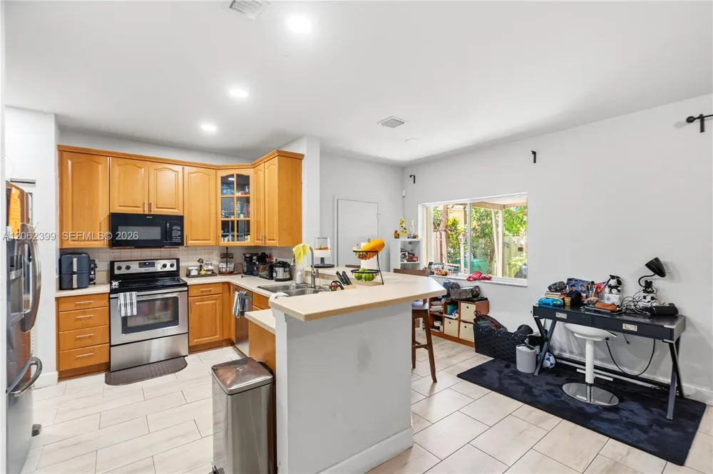 1844 SW 102nd Way Miramar, FL 33025
