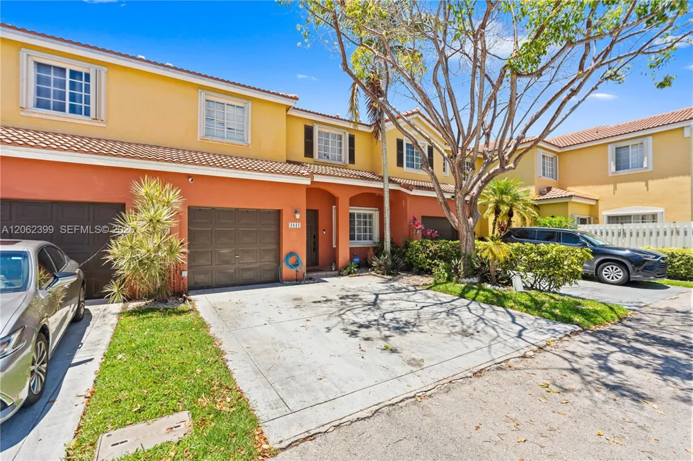 1844 SW 102nd Way Miramar, FL 33025