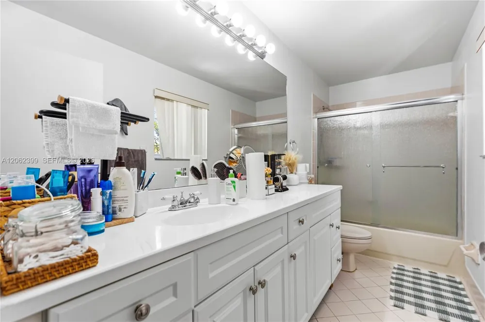 1844 SW 102nd Way Miramar, FL 33025