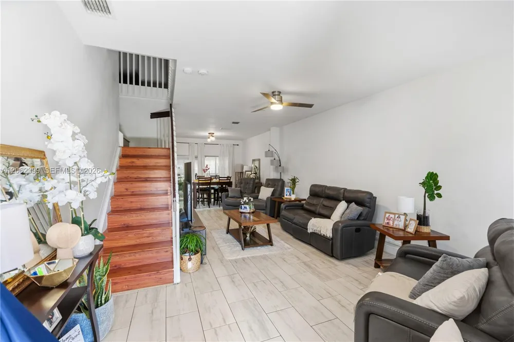 1844 SW 102nd Way Miramar, FL 33025