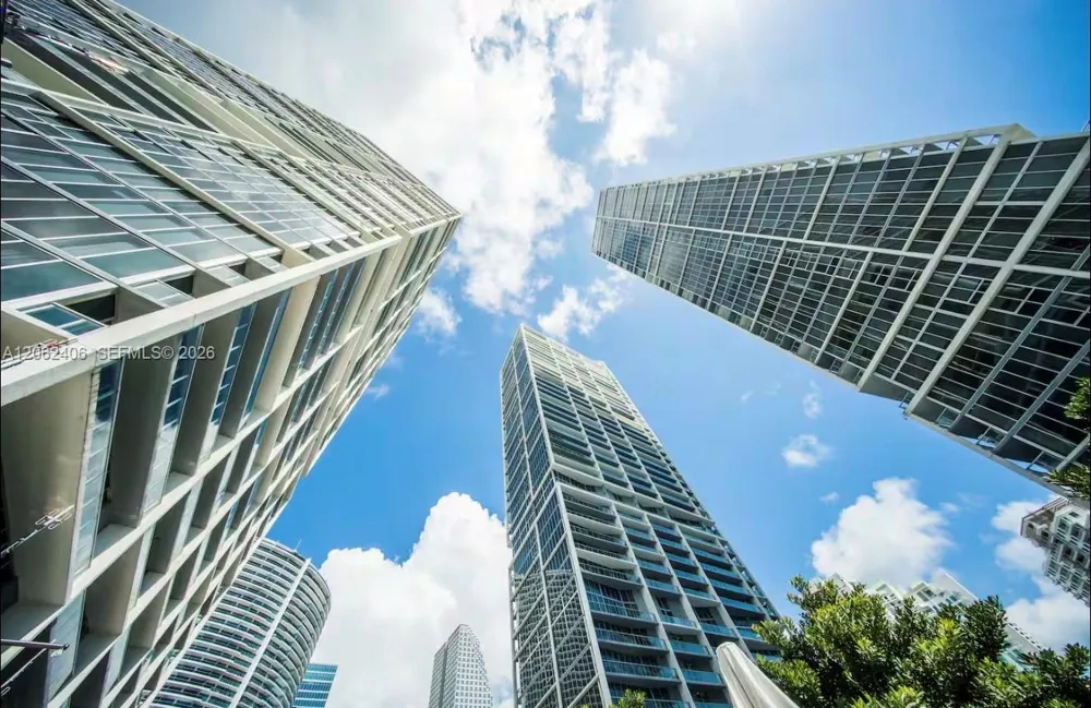485 Brickell Ave #4711 Miami, FL 33131