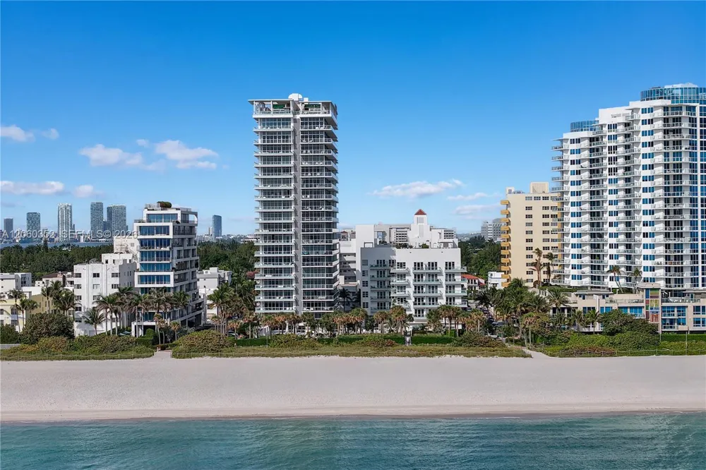 3739 Collins Ave #N-503 Miami Beach, FL 33140