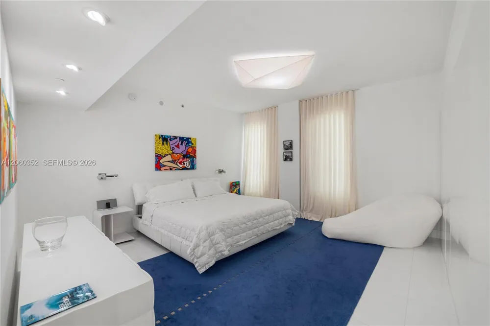 3739 Collins Ave #N-503 Miami Beach, FL 33140