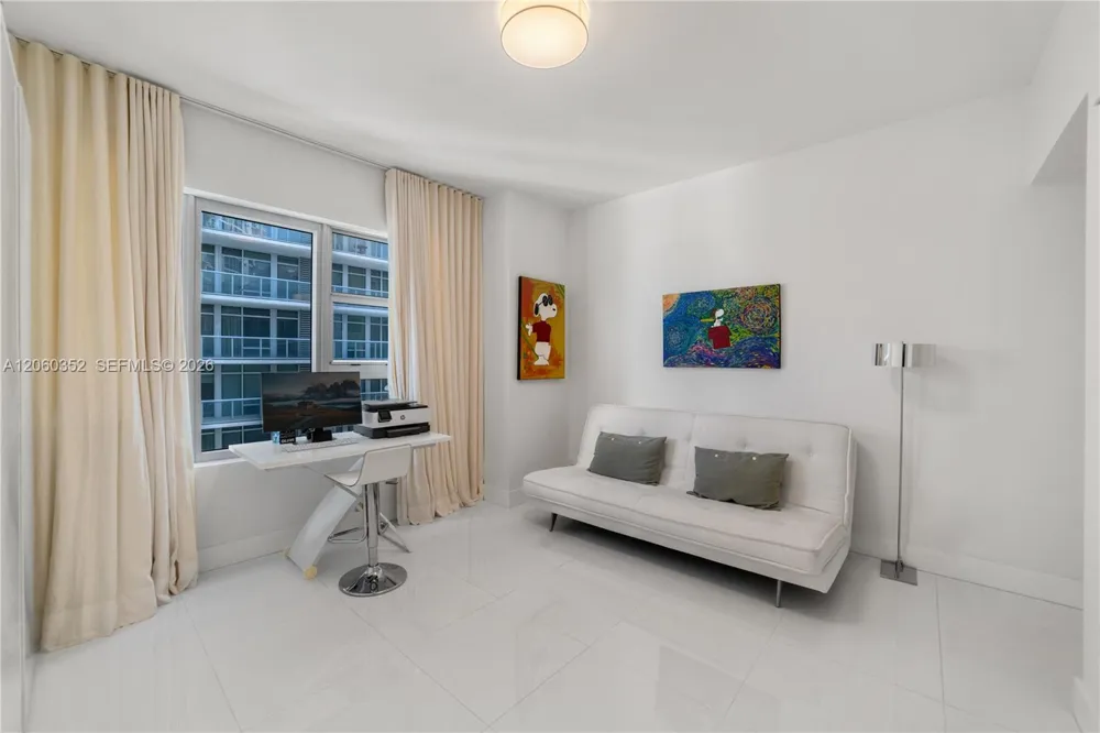 3739 Collins Ave #N-503 Miami Beach, FL 33140