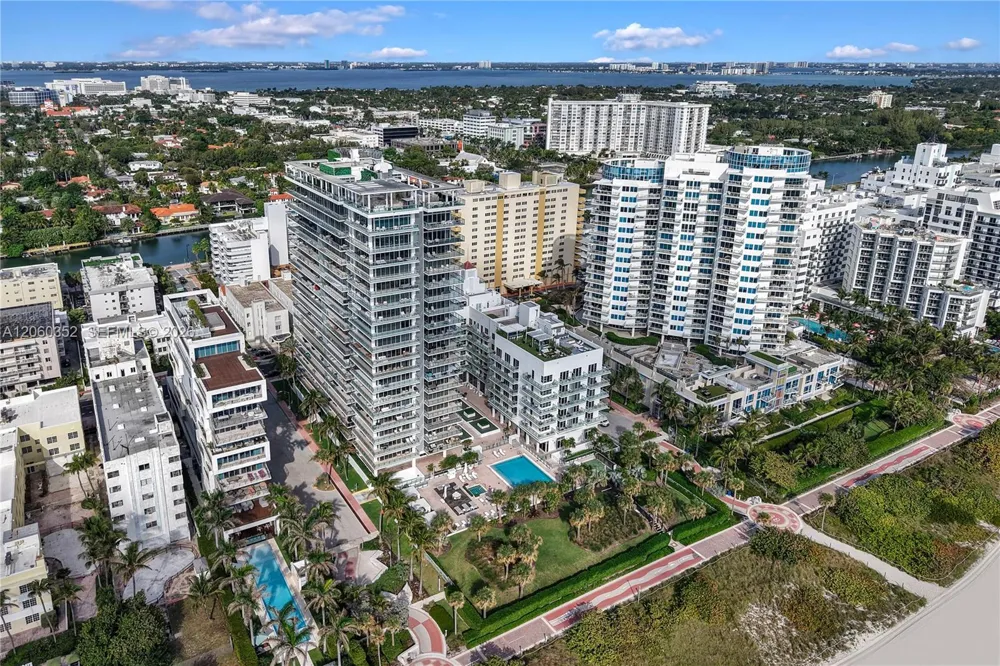 3739 Collins Ave #N-503 Miami Beach, FL 33140