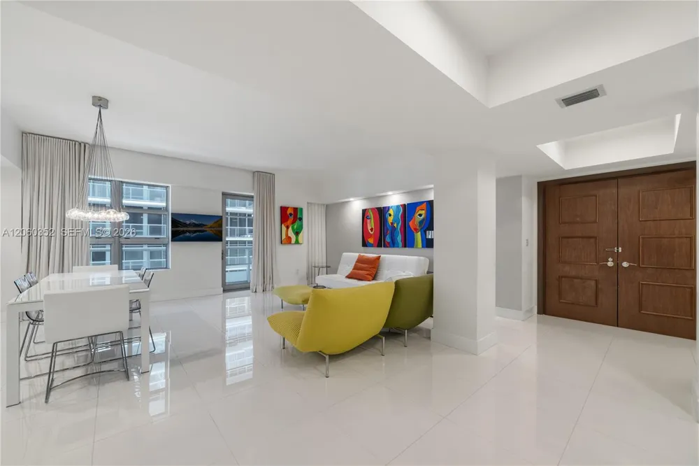 3739 Collins Ave #N-503 Miami Beach, FL 33140