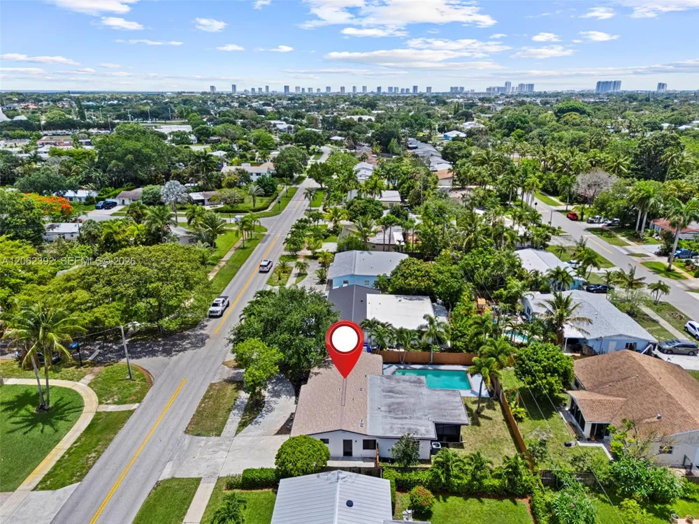 949 Lighthouse Dr North Palm Beach, FL 33408