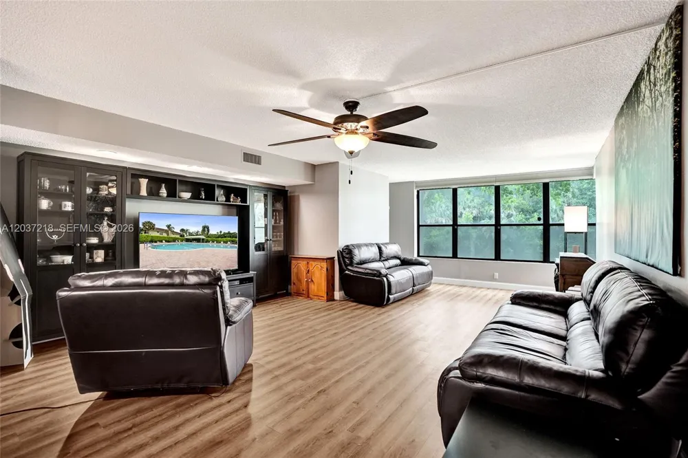 2908 S Carambola Cir S #106 Coconut Creek, FL 33066