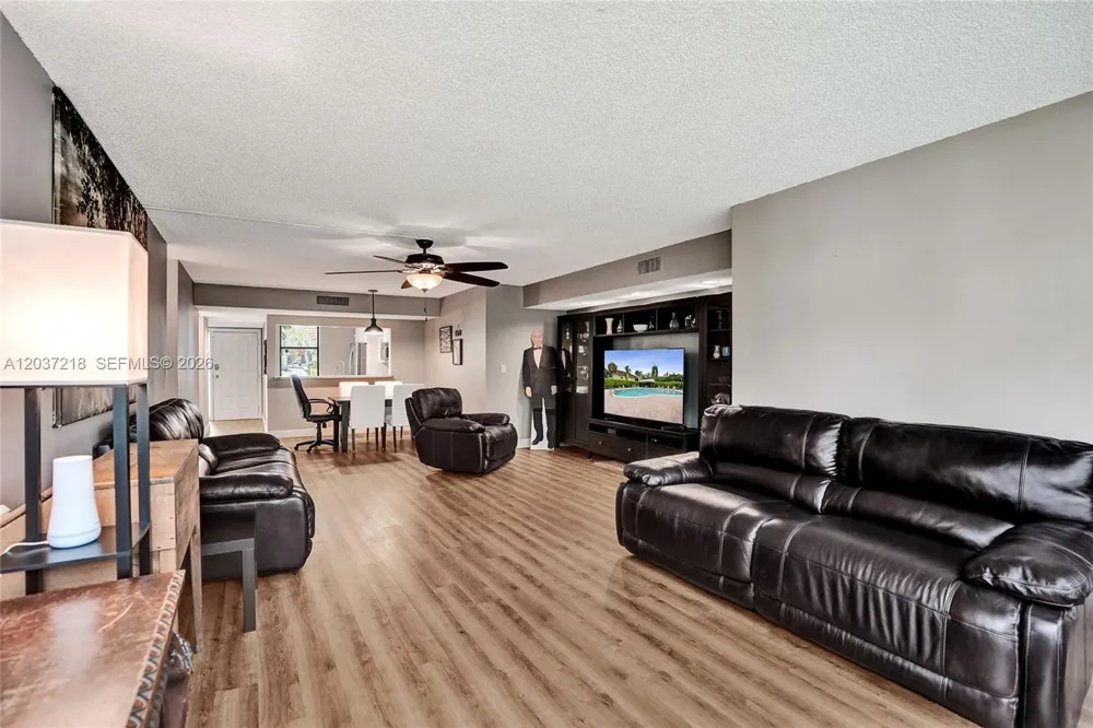 2908 S Carambola Cir S #106 Coconut Creek, FL 33066