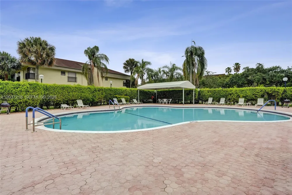 2908 S Carambola Cir S #106 Coconut Creek, FL 33066