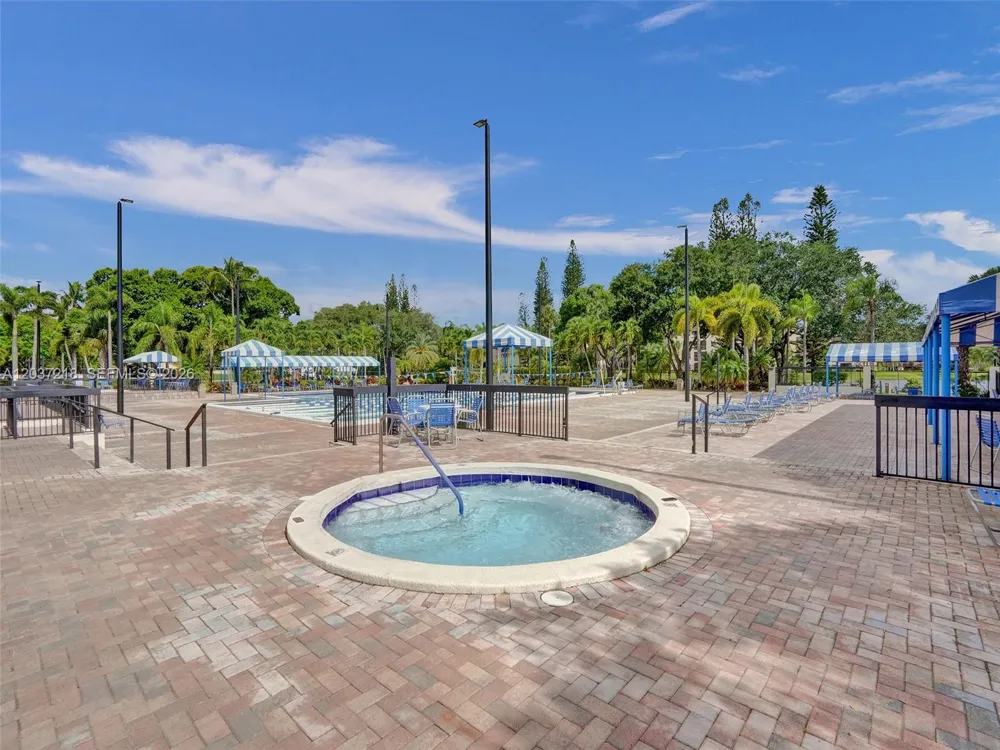 2908 S Carambola Cir S #106 Coconut Creek, FL 33066