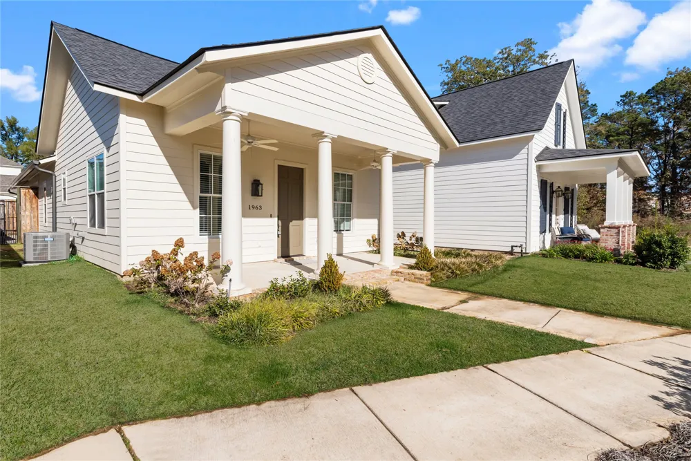 1963 Crossvine Lane Shreveport, LA 71106