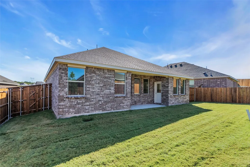 1309 LAZY GROVE DRIVE Anna, TX 75409
