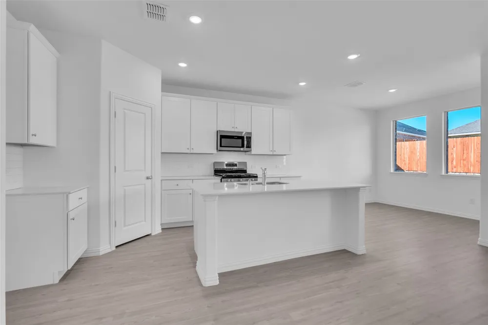 1309 LAZY GROVE DRIVE Anna, TX 75409