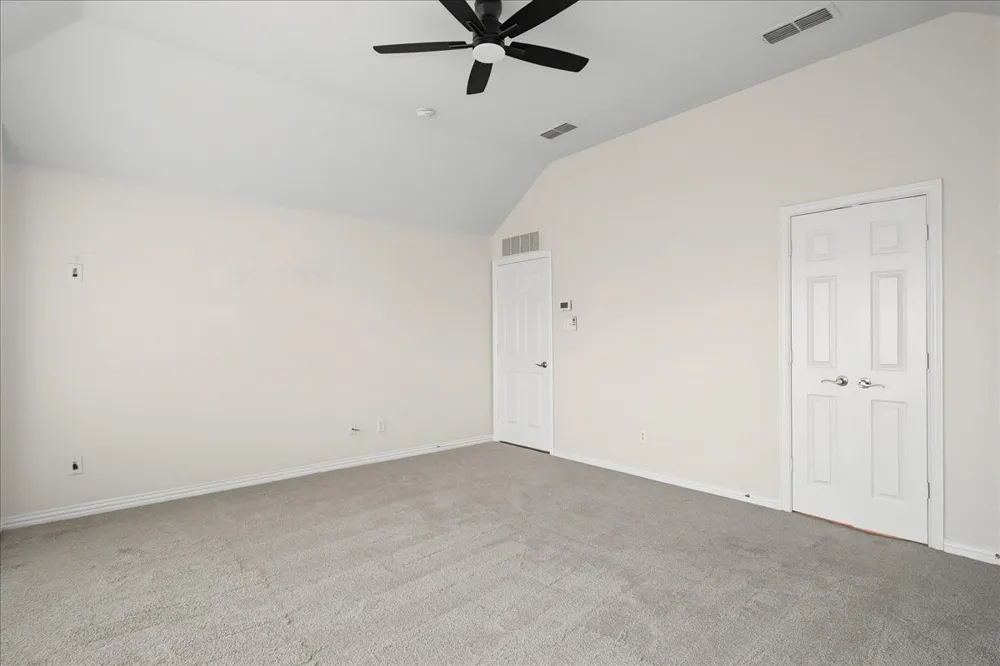 521 Acorn Court Saginaw, TX 76179