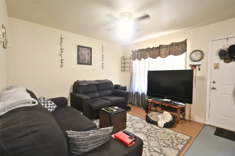 14186 Austin Street Log Cabin, TX 75148