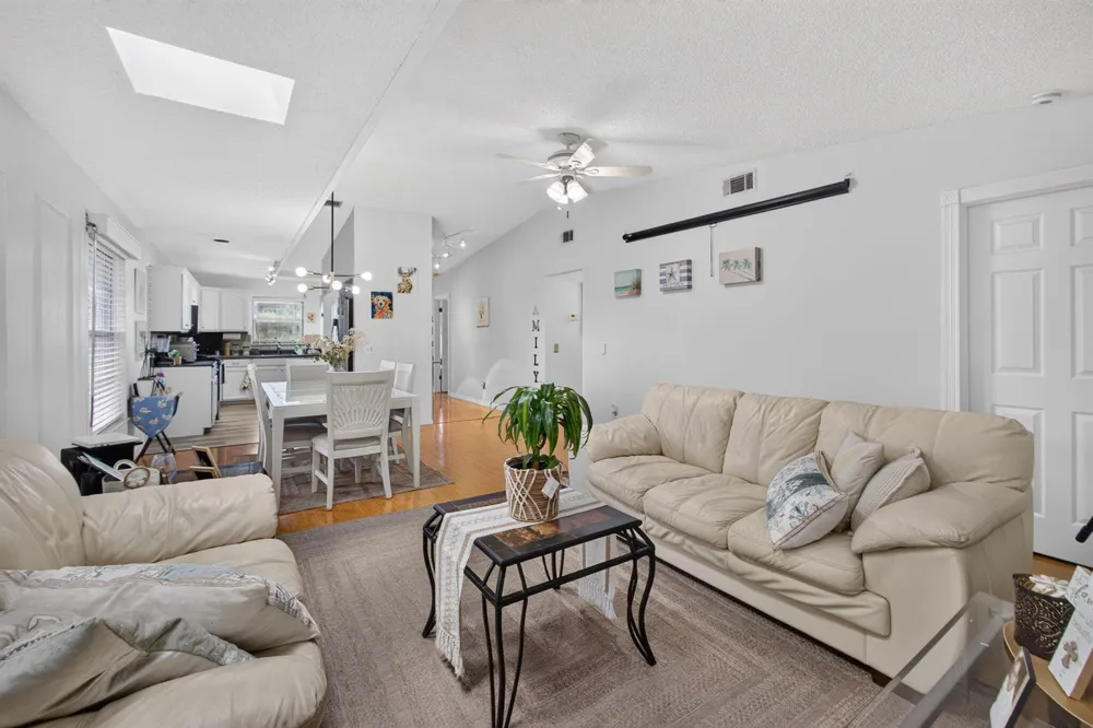 8196 SE Croft Court #I-6 Hobe Sound, FL 33455