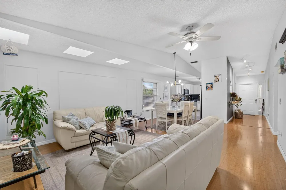 8196 SE Croft Court #I-6 Hobe Sound, FL 33455