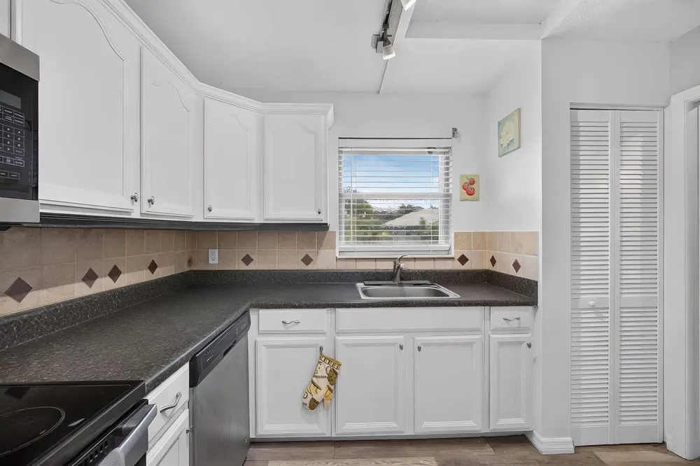 8196 SE Croft Court #I-6 Hobe Sound, FL 33455