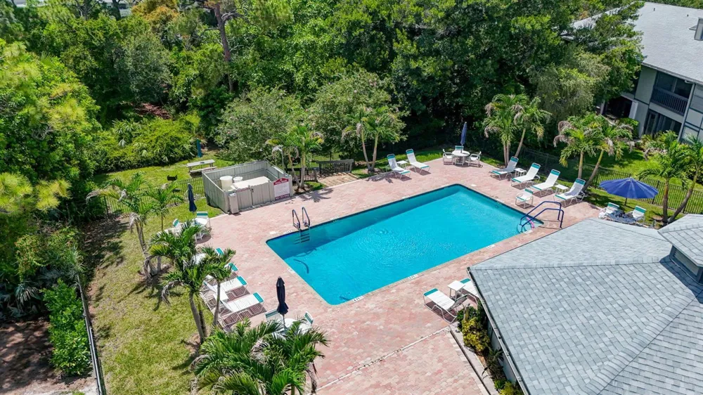 8196 SE Croft Court #I-6 Hobe Sound, FL 33455