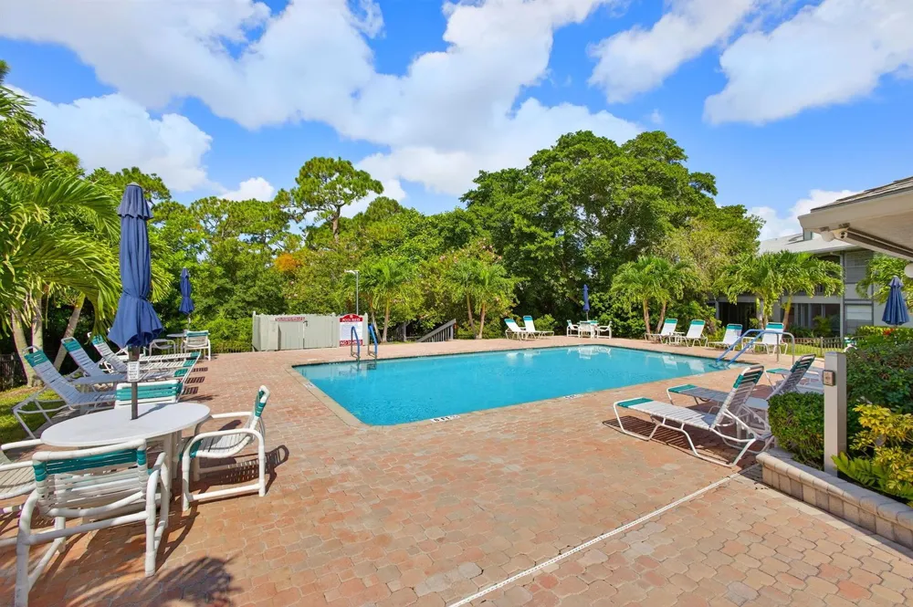 8196 SE Croft Court #I-6 Hobe Sound, FL 33455