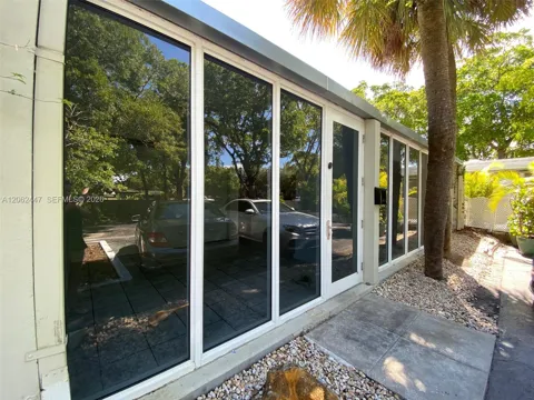 6414 E Miami Lakes Dr E #0