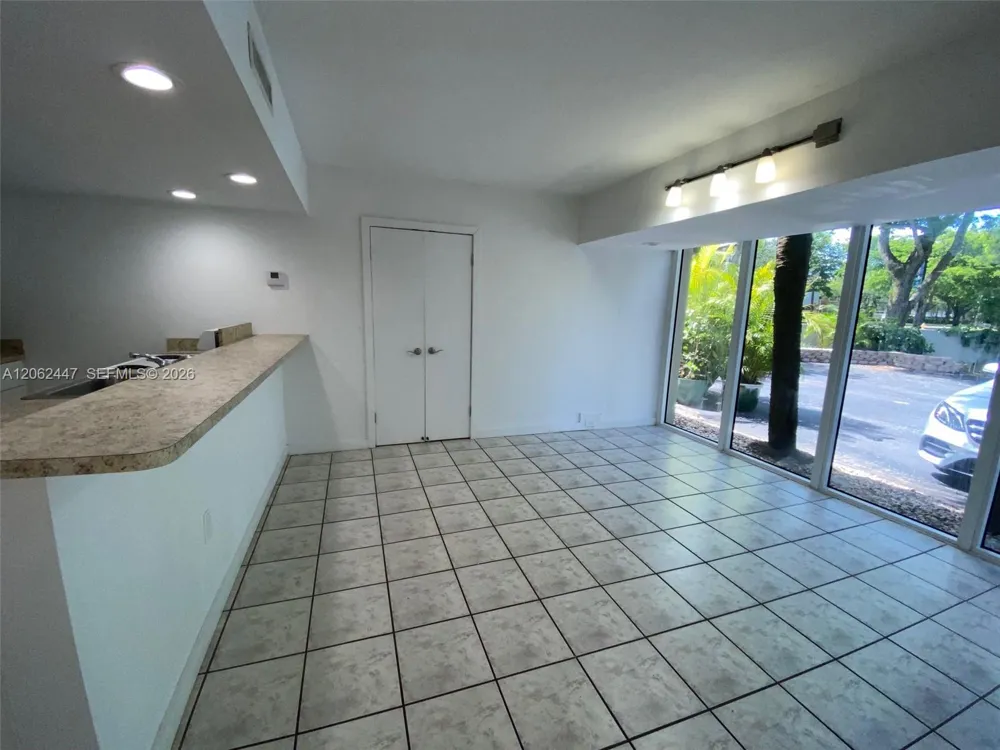 6414 E Miami Lakes Dr E #0 Miami Lakes, FL 33014