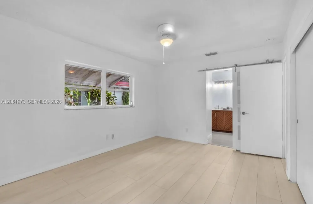 4595 NW 43rd Ct Lauderdale Lakes, FL 33319