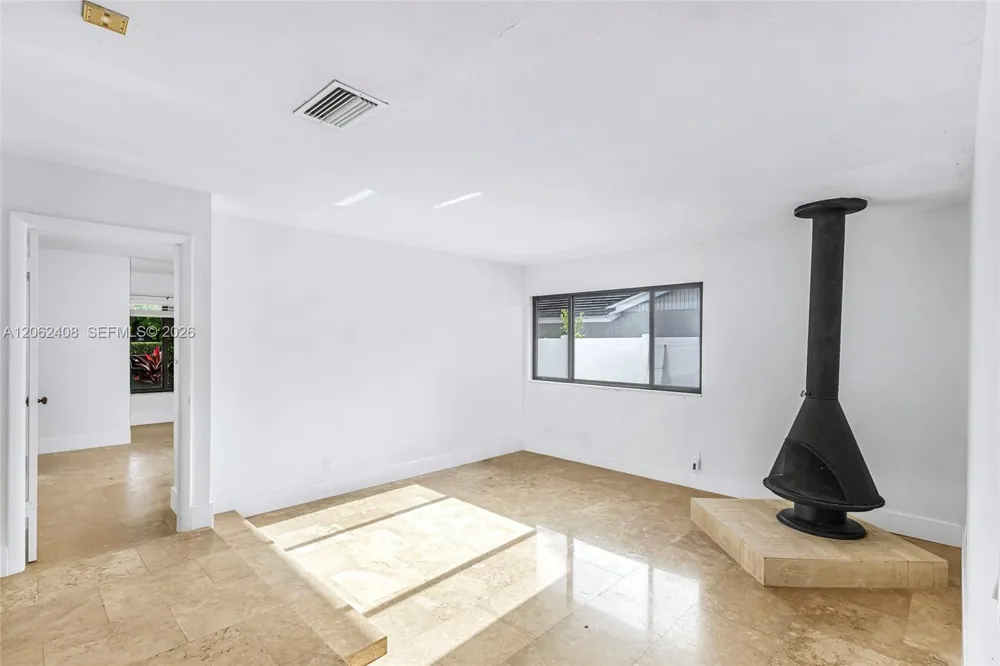 11905 Sailboat Dr Cooper City, FL 33026