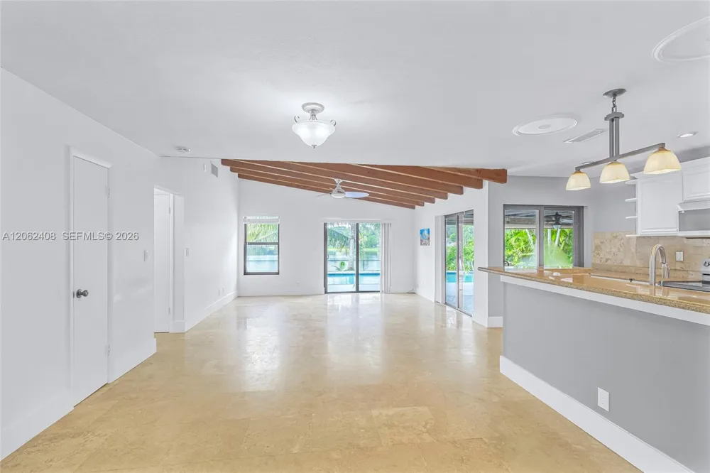11905 Sailboat Dr Cooper City, FL 33026
