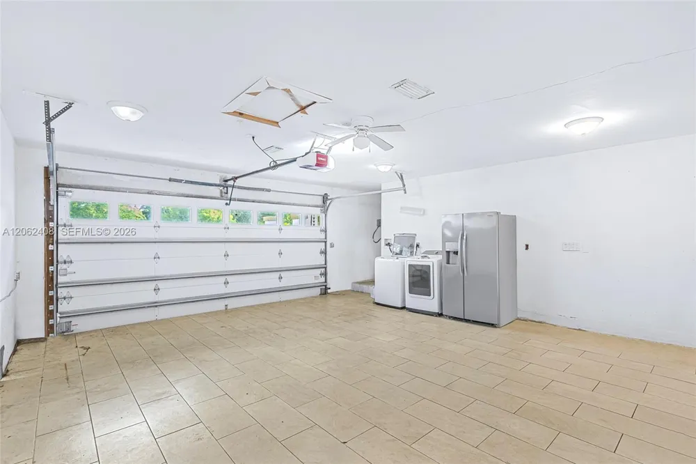 11905 Sailboat Dr Cooper City, FL 33026
