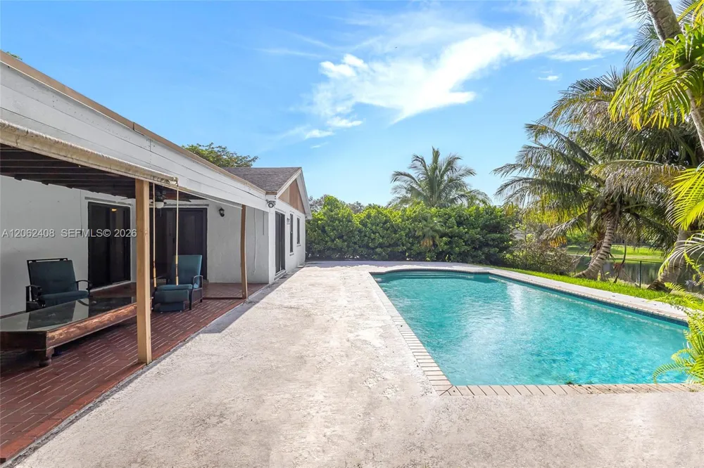 11905 Sailboat Dr Cooper City, FL 33026