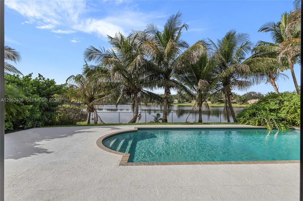 11905 Sailboat Dr Cooper City, FL 33026