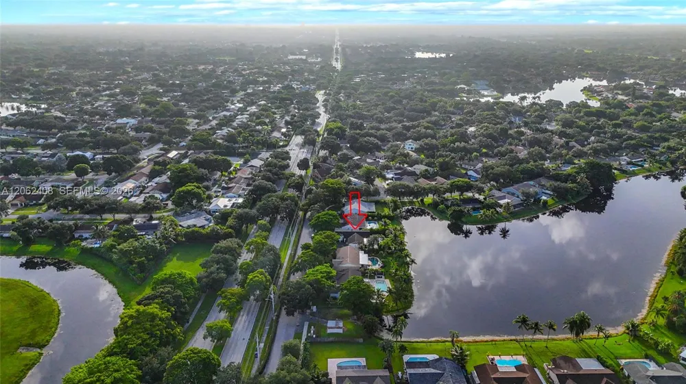 11905 Sailboat Dr Cooper City, FL 33026