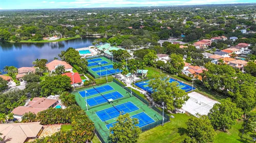 11905 Sailboat Dr Cooper City, FL 33026