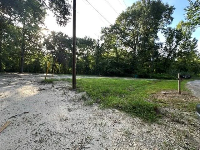 48 Tejas Drive Huntsville, TX 77320