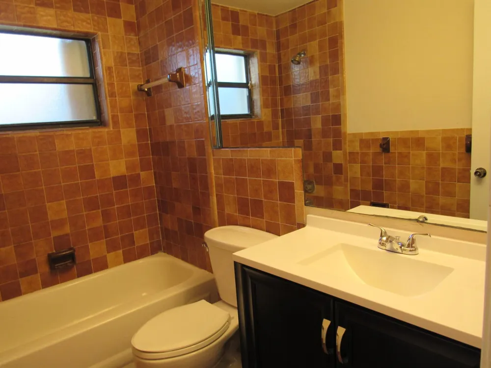 1065 Manor Drive Palm Springs, FL 33461