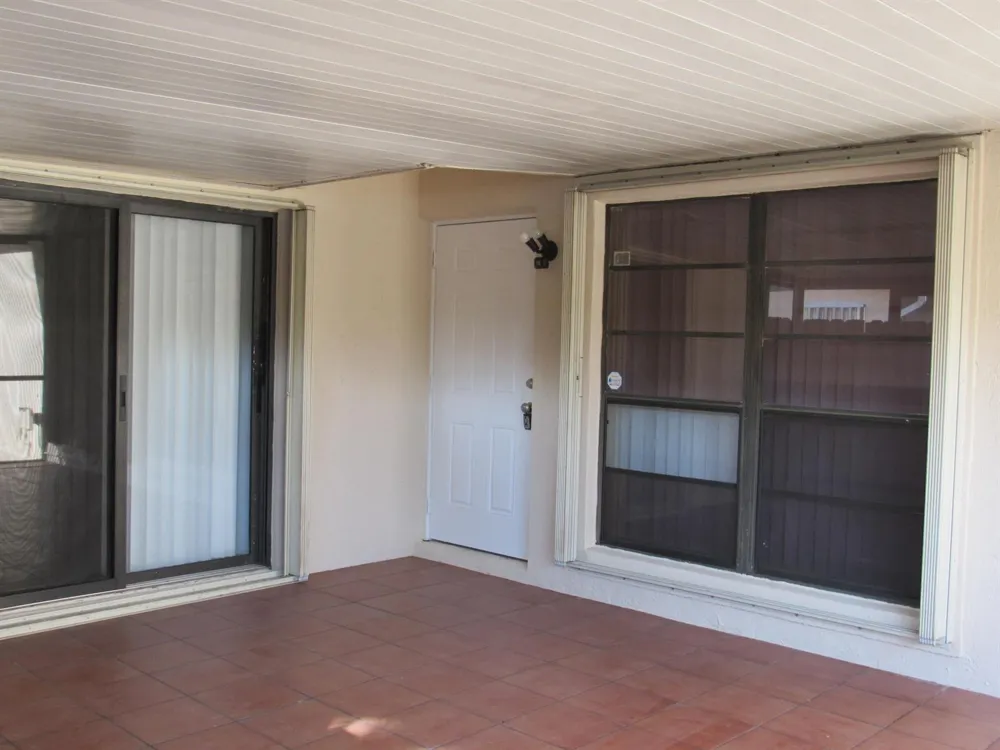 1065 Manor Drive Palm Springs, FL 33461