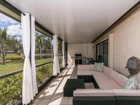 20851 Boca Ridge Drive Boca Raton, FL 33428