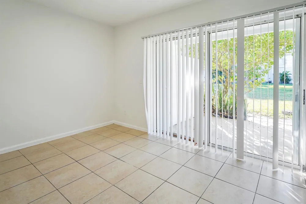 5070 Elmhurst Road #F West Palm Beach, FL 33417